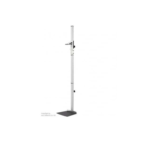 integrationsfähiges Stadiometer seca 264 zur Wandmontage mit leicht zu reinigender Fußmatte